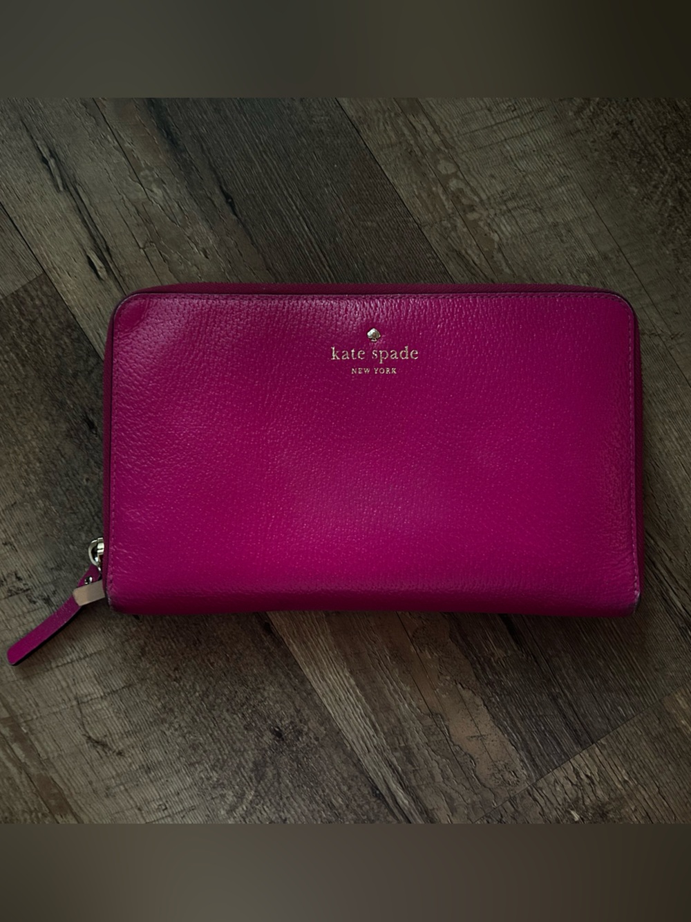 kate spade Bright Fuchsia Zip-Around Leather Wallet lots of credit card slots